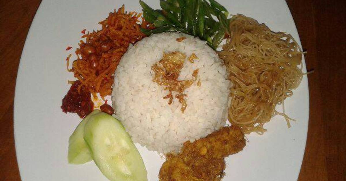 4 resep nasi uduk vegetarian enak dan sederhana ala 