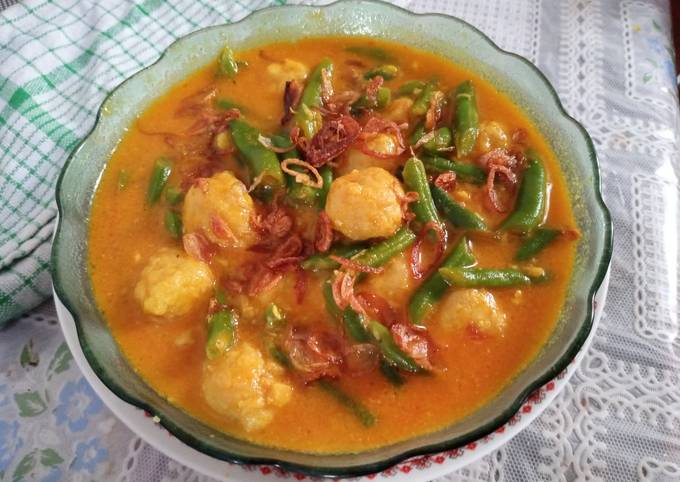 Langkah Mudah untuk Menyiapkan Tahu klereng &amp; buncis masak sambal goreng berkuah, Lezat