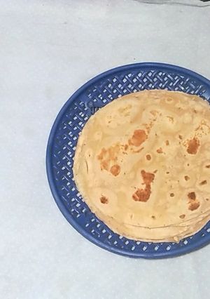 મેક્સિકન ટોર્ટીલા રોટી (Maxican Tortilla Roti Recipe In Gujarati) રેસીપી મુખ્ય ફોટો