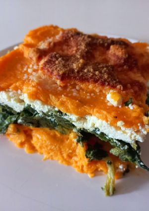 Una foto de Budín tricolor de acelga, calabaza y ricota