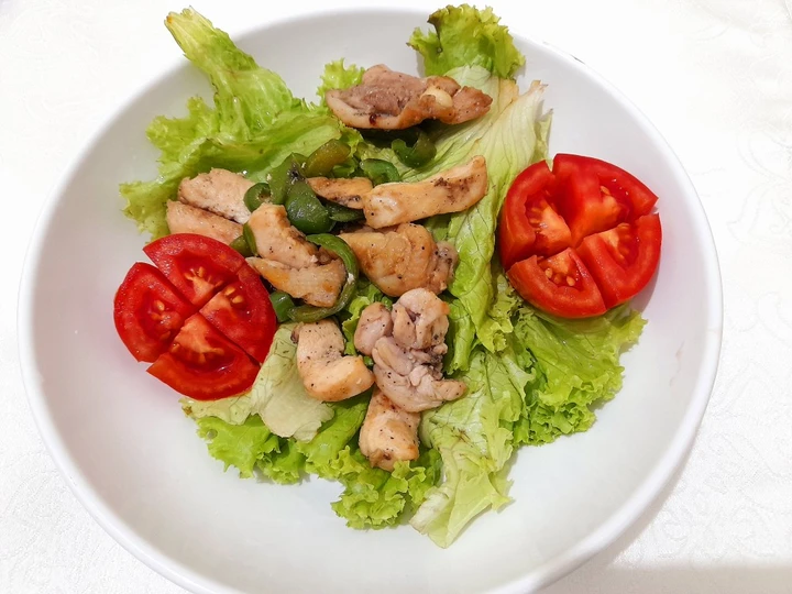 Cara Mudah Membuat Resep  Simple Salad Ayam balsamic yang Sempurna, Menggugah Selera