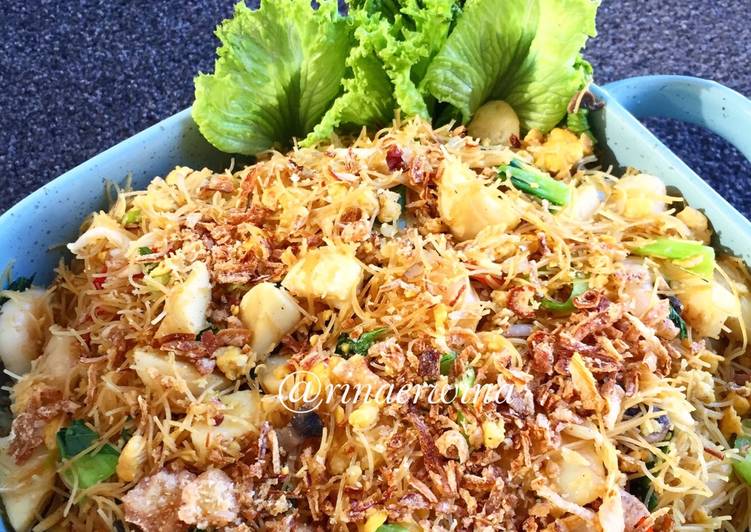 Bihun goreng seafood