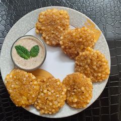 A picture of Sabudana Vada.