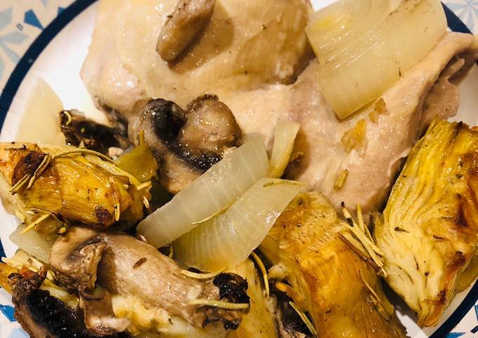 Steps to Prepare Favorite Baked Chicken 🐔 with Artichokes, Mushrooms 🍄 and Onions 🧅
