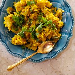 A picture of Roti Poha.