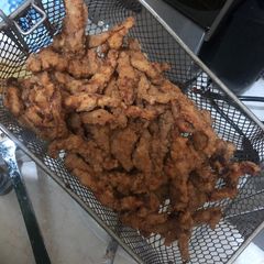 A picture of Chicken fingers.