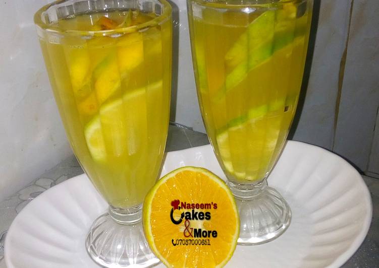 How to Make Super Quick Homemade Orange Juice