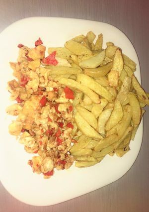 A picture of Fries with egg sauce😋.