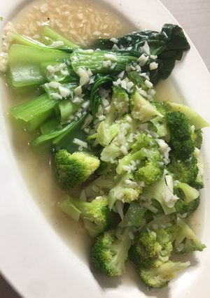 Foto resep Pakcoi brokoli siram onion