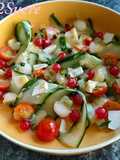 Salade de concombre aux groseilles