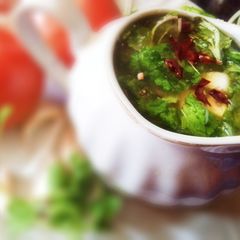 A picture of Italian Salad dressing.