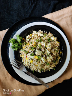 પનીર હર્બ રાઈસ (Paneer Herb Rice Recipe in Gujarati) રેસીપી મુખ્ય ફોટો