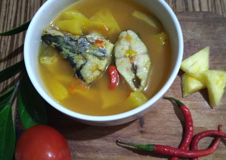 Proses Membuat Lempah ikan tengiri, Bisa Manjain Lidah