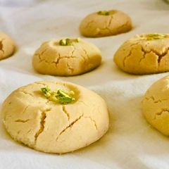 A picture of NanKhatai.