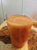 Smoothie con ensalada de frutas