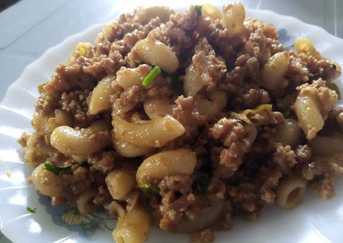 Beef Mince Pasta/Macaroni? Recipe by Nimra Ch - Cookpad