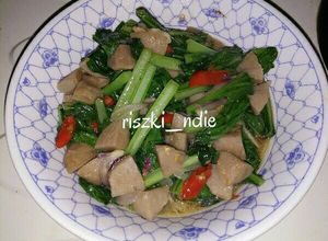 Foto resep Tumis Sawi Hijau Bakso