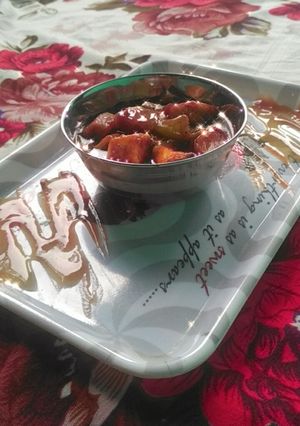 ग्रेवी वाली पनीर चिली (gravy wali paneer chilli recipe in Hindi) रेसिपी मुख्य फोटो