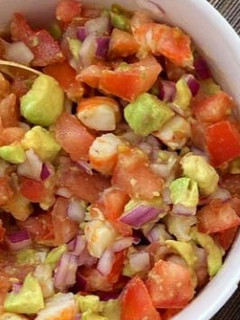 Foto de Salada de Tomate, Pepino e Abacate