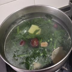 A picture of Watercress Soup.