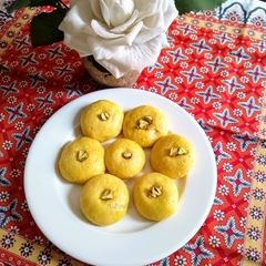 Mango Sandesh (Aam Sondesh) A picture of Mango Sandesh (Aam Sondesh).