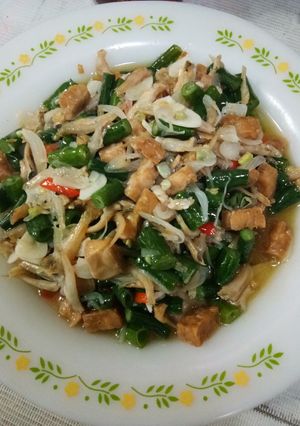 Foto resep Tumis Kacang Panjang Teri Tempe