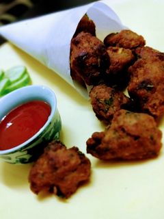 সয়া পকোড়া(soya pakora recipe in Bengali) রেসিপির প্রধান ছবি