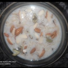 A picture of Meethi seviyan.