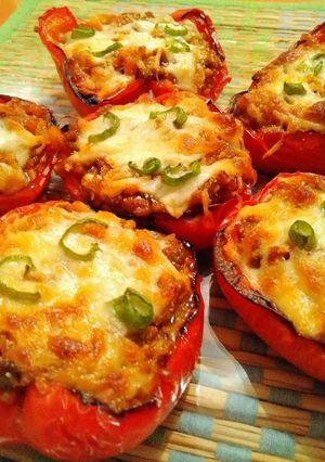 Foto principal de Pimientos rellenos Tex Mex. Con carne picada y verduras