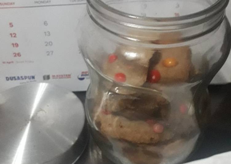 Langkah Mudah untuk Menyiapkan Cookies milo butter cream sisa hias cake 😇, Enak Banget