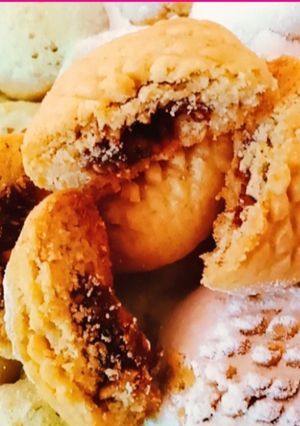 A picture of My Special Eid Kahk (Egyptian Eid Cookies).