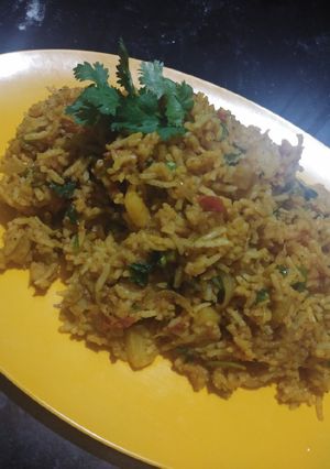 તવા પુલાવ(Tava Pulav Recipe in Gujarati) રેસીપી મુખ્ય ફોટો
