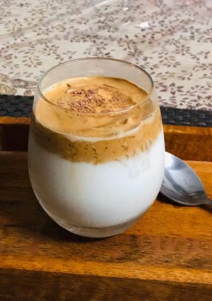 A picture of Dalgona Coffee.