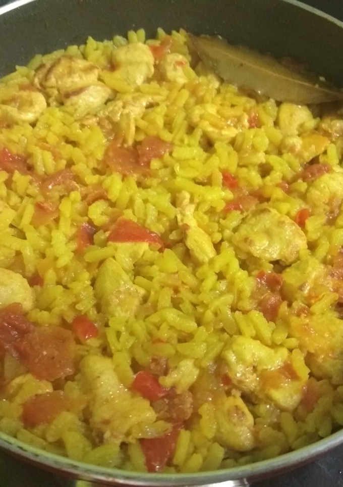 Una foto de Arroz con pollo rápido