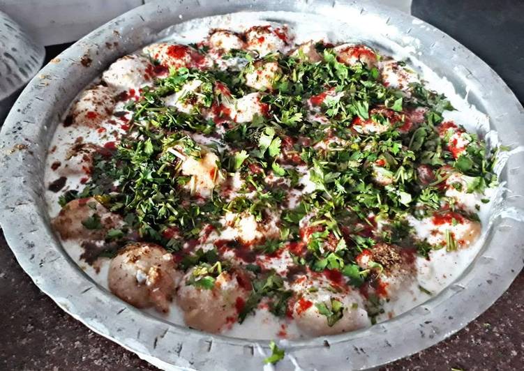 Dahi bhalla