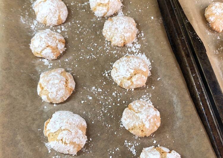 Recipe of Quick Amaretti biscuits