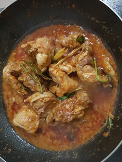 Foto resep 2. Ayam rica-rica daun kemangi #BikinRamadanBerkesan