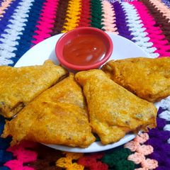 A picture of Leftover Roti pakoda.