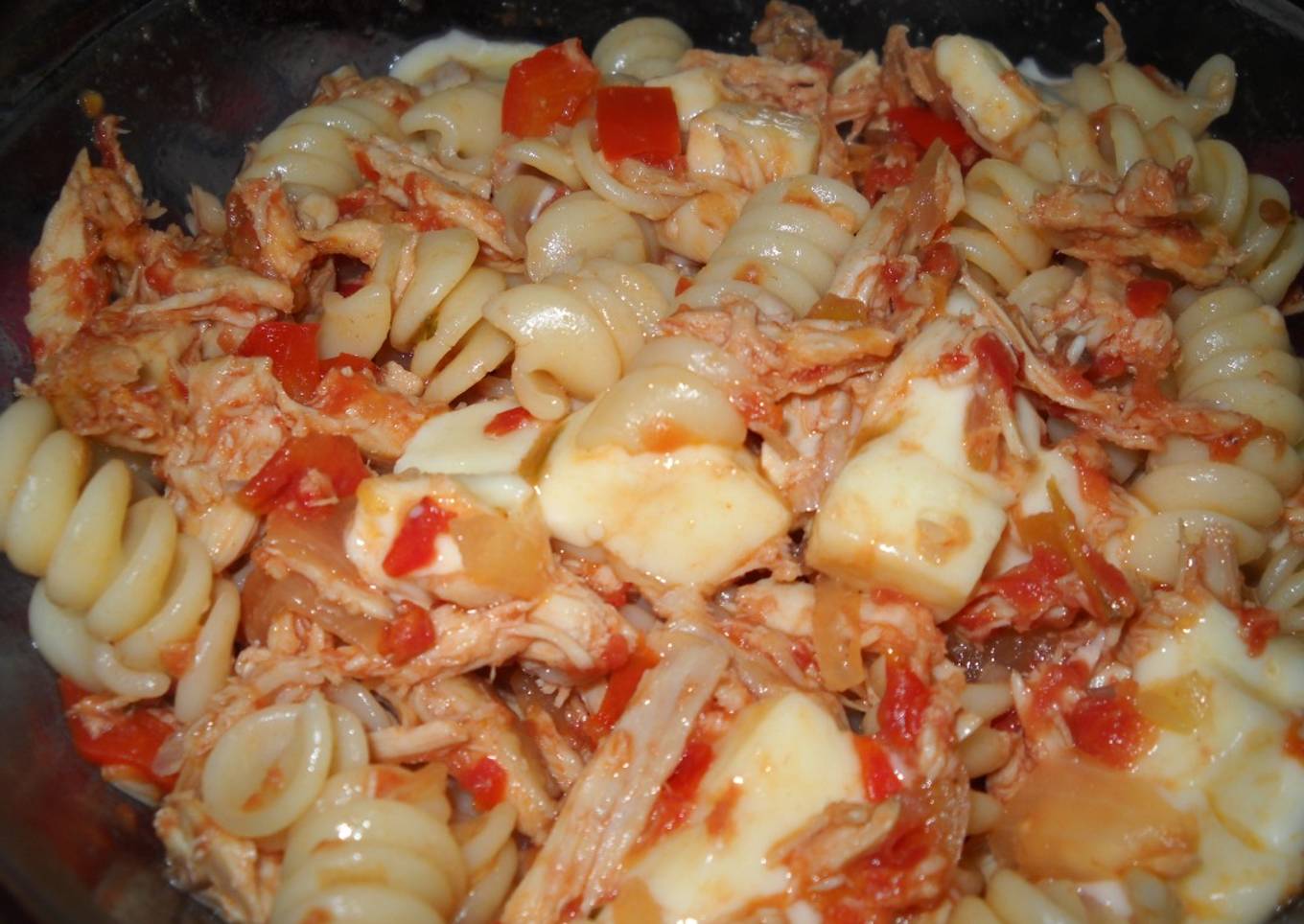 Fideos con salsa de pollo (muy fácil)