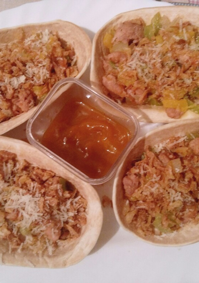 Una foto de Barquitas rellenas de pollo