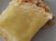 Una foto de pastel de papas y pollo