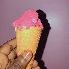 A picture of Homemade strawberry ice cream😍❤️.