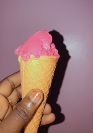 A picture of Homemade strawberry ice cream😍❤️.