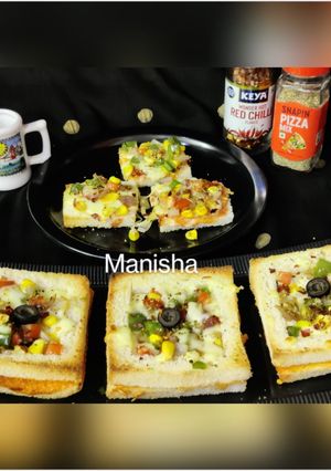 A picture of Squizza (Square Bread Pizza).
