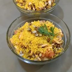 A picture of Sprouts bhel.