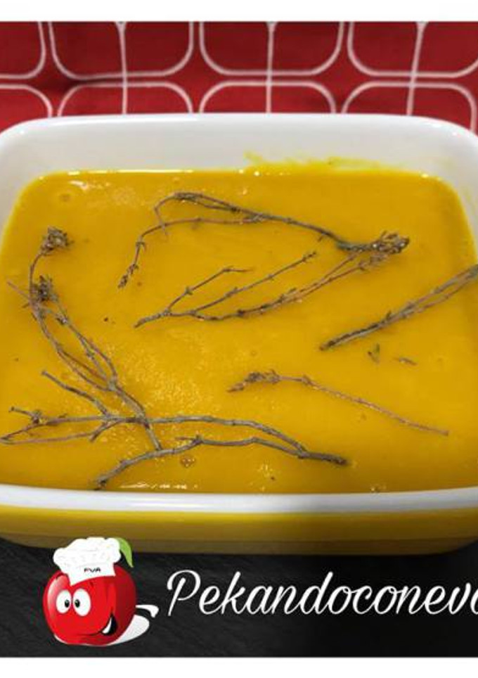 Una foto de Crema de boniatos asados