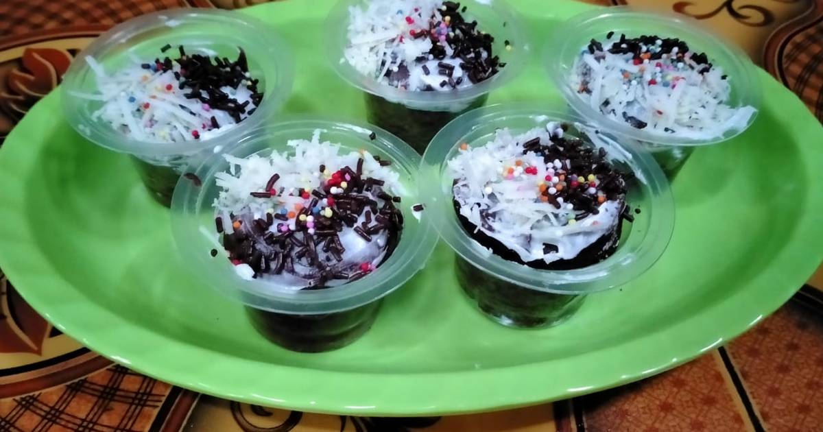 Resep Brownies kukus cup oleh Youtube Channel MasakSimpleYuk Cookpad