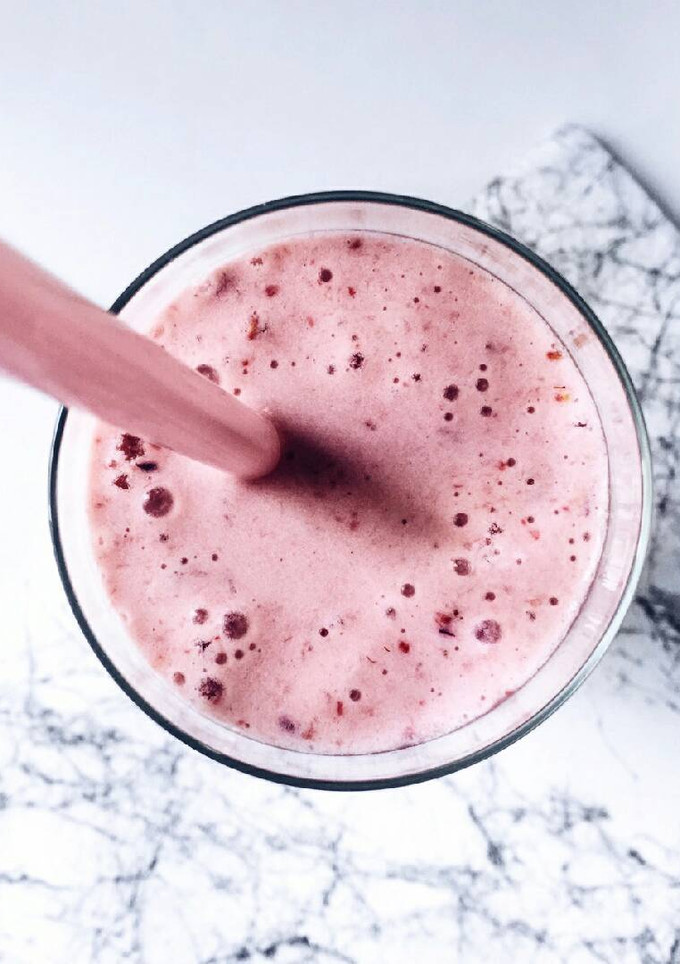 Una foto de Batido de fresa verano