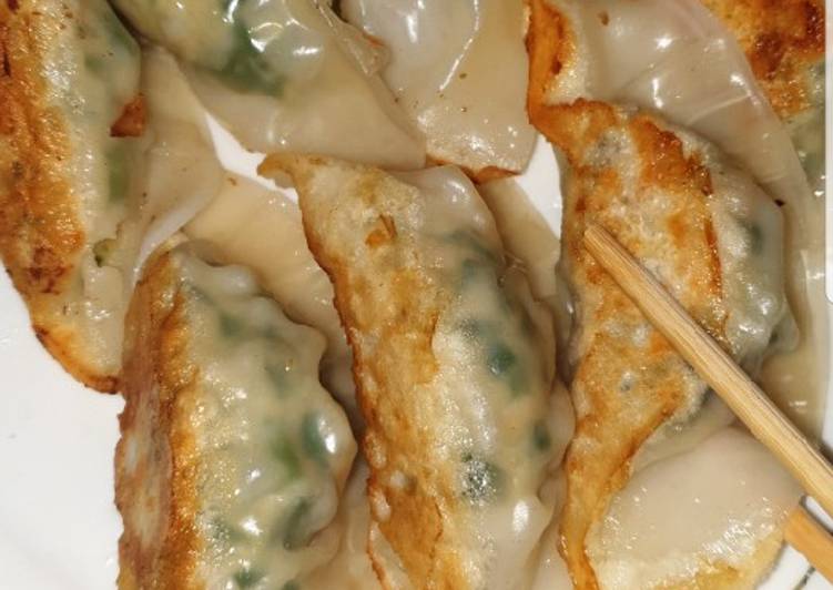 Gyoza beef n cheese