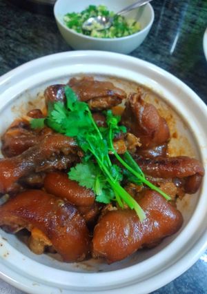 Foto resep Man cuisau (kaki babi kecap ala hongkong)